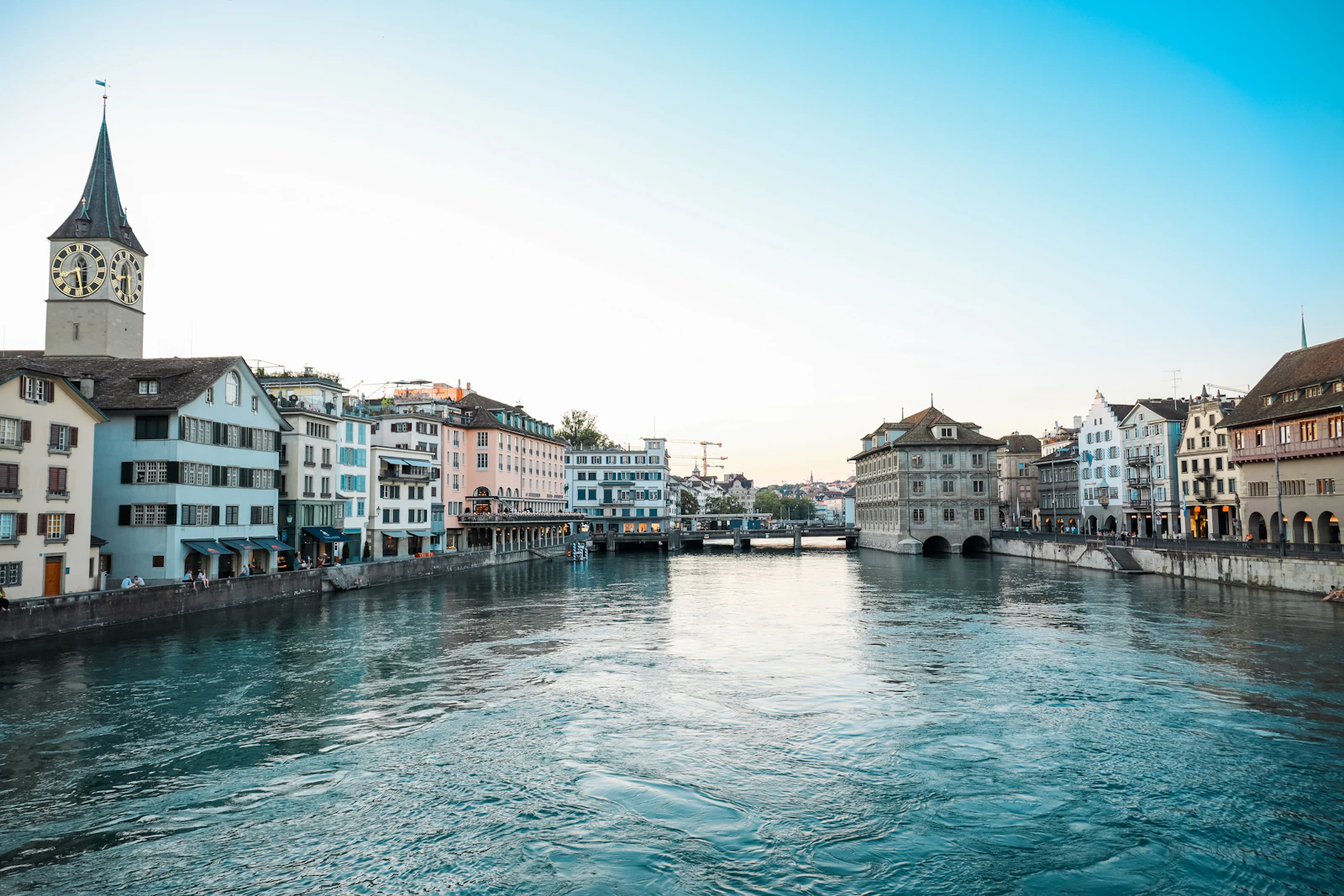 Altstadt von Zürich an der Limmat
